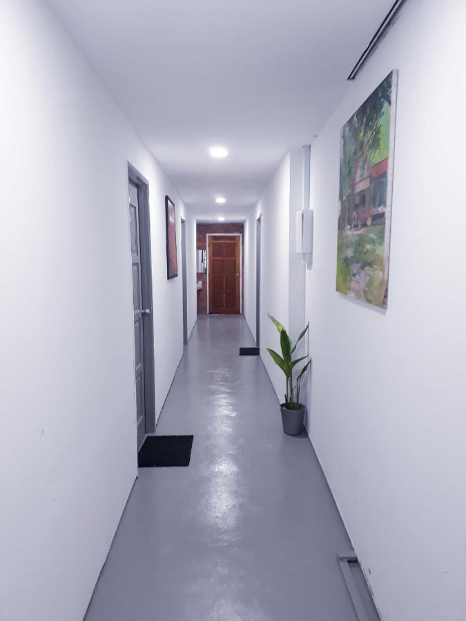 Dorm Master Hostel Padang Mat Sirat Εξωτερικό φωτογραφία